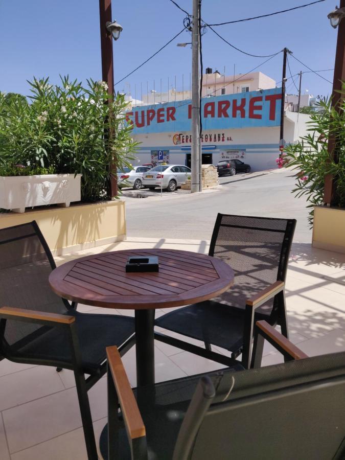 Titania Hotel Karpathos מראה חיצוני תמונה