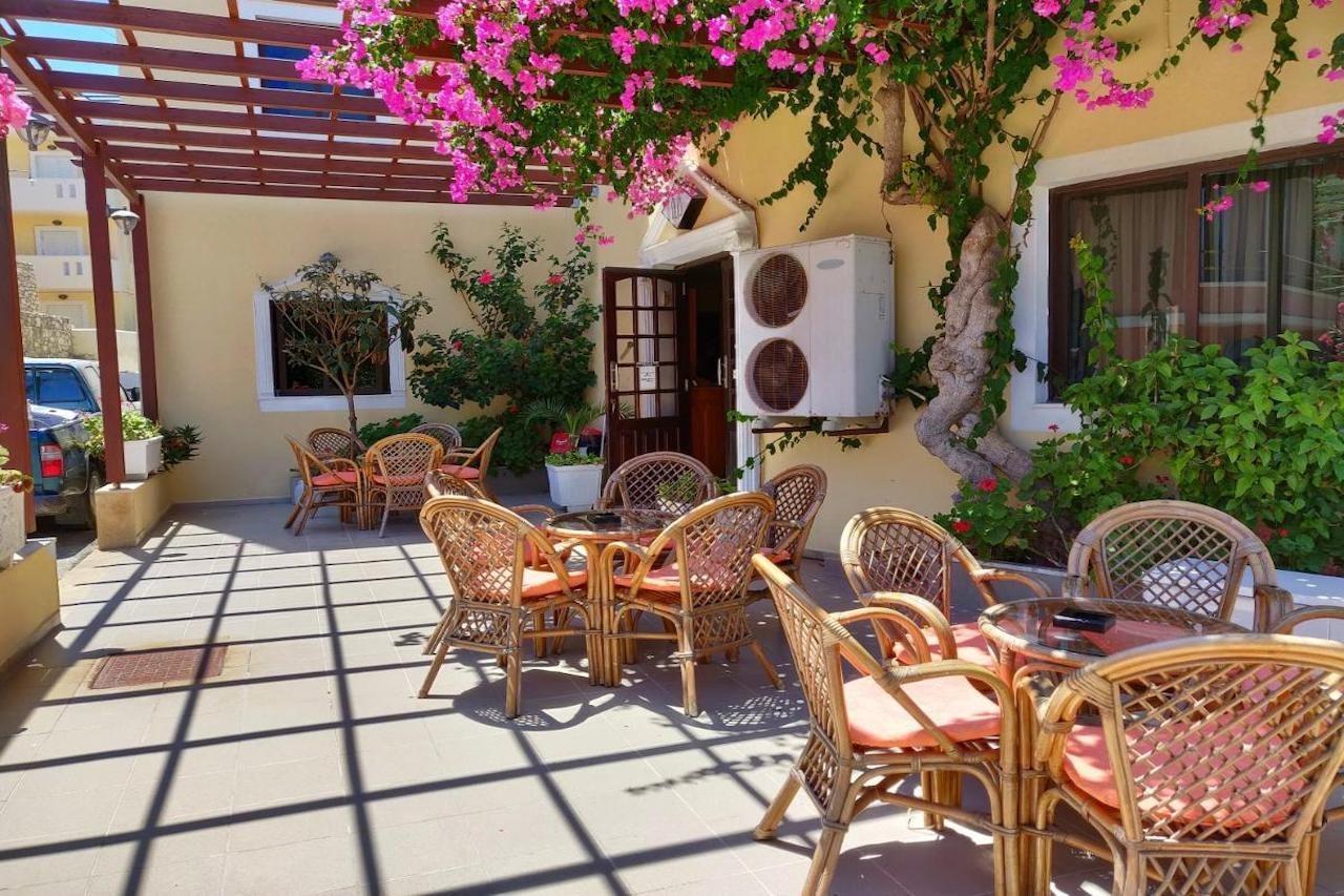 Titania Hotel Karpathos מראה חיצוני תמונה